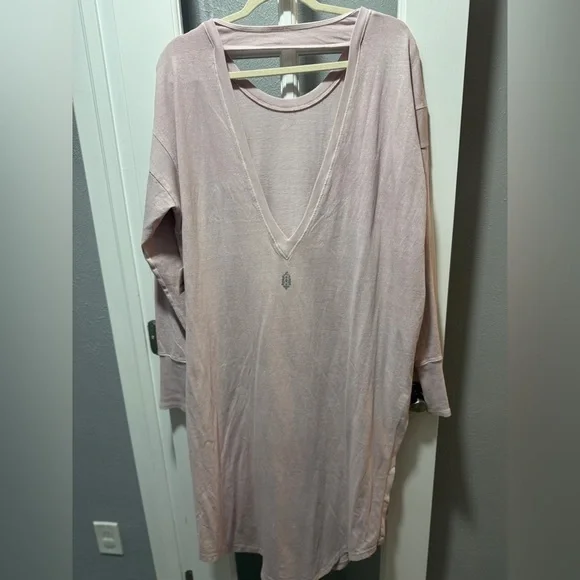 ⭐️SOLD⭐️NWT Free People Movement Long Game Tunic Layer - Picture 11 of 15
